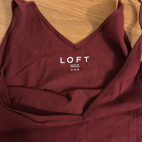 Loft v-neck red tank - Picture 2 of 3